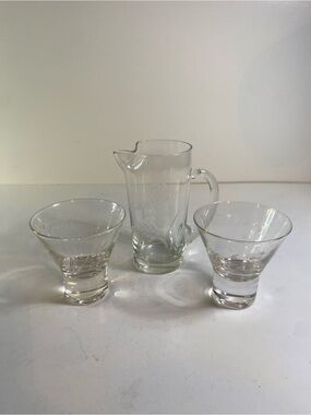 Vintage MCM Martini Cocktail Floral Etched 2 3.5” Glasses & 5.5” Pitcher Set